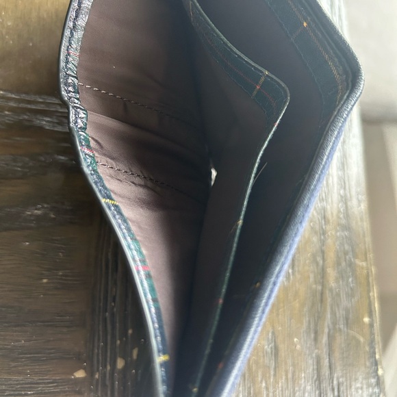 Brand new Polo Ralph Lauren wallet never before used. - Picture 5 of 7